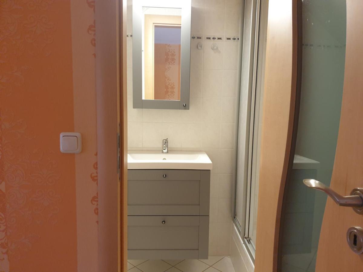 Ferienzimmer Huehnernest Hirtenweg 3 Zingst Eksteriør billede
